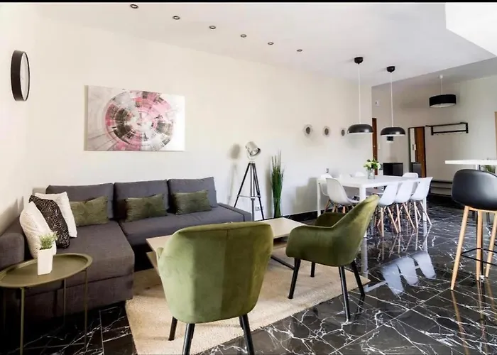 4 Bedroom Penthouse In Center Of Athens