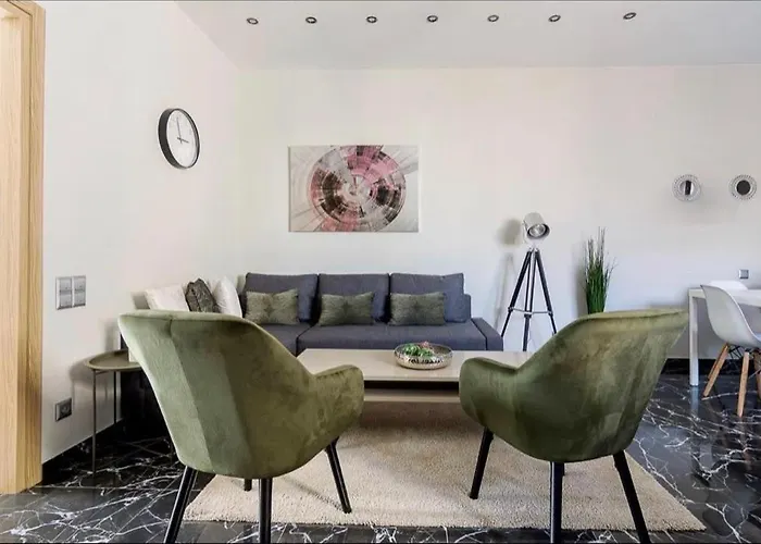 4 Bedroom Penthouse In Center Of Athens