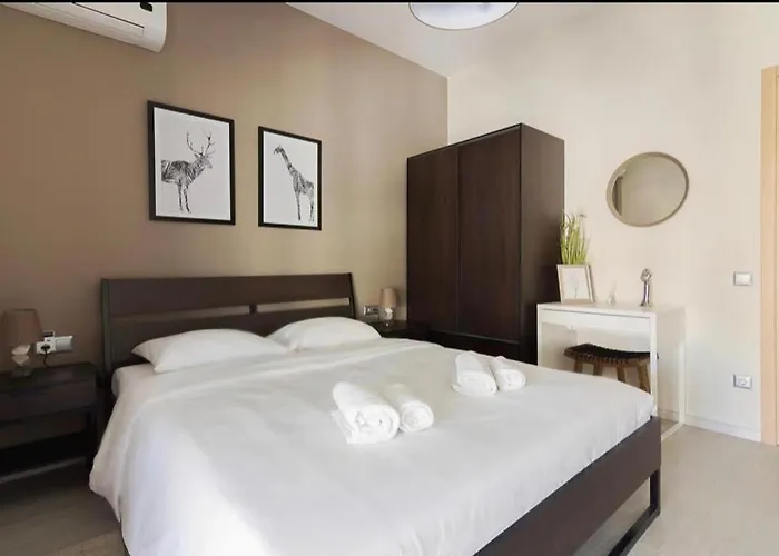 4 Bedroom Penthouse In Center Of Athens