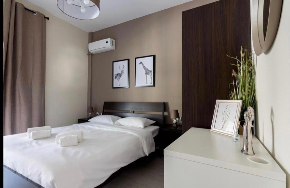 4 Bedroom Penthouse In Center Of * Athens