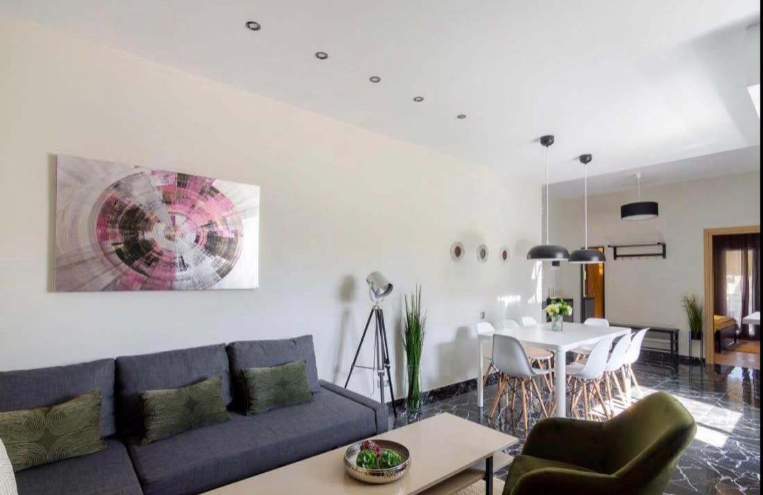 4 Bedroom Penthouse In Center Of * Athens